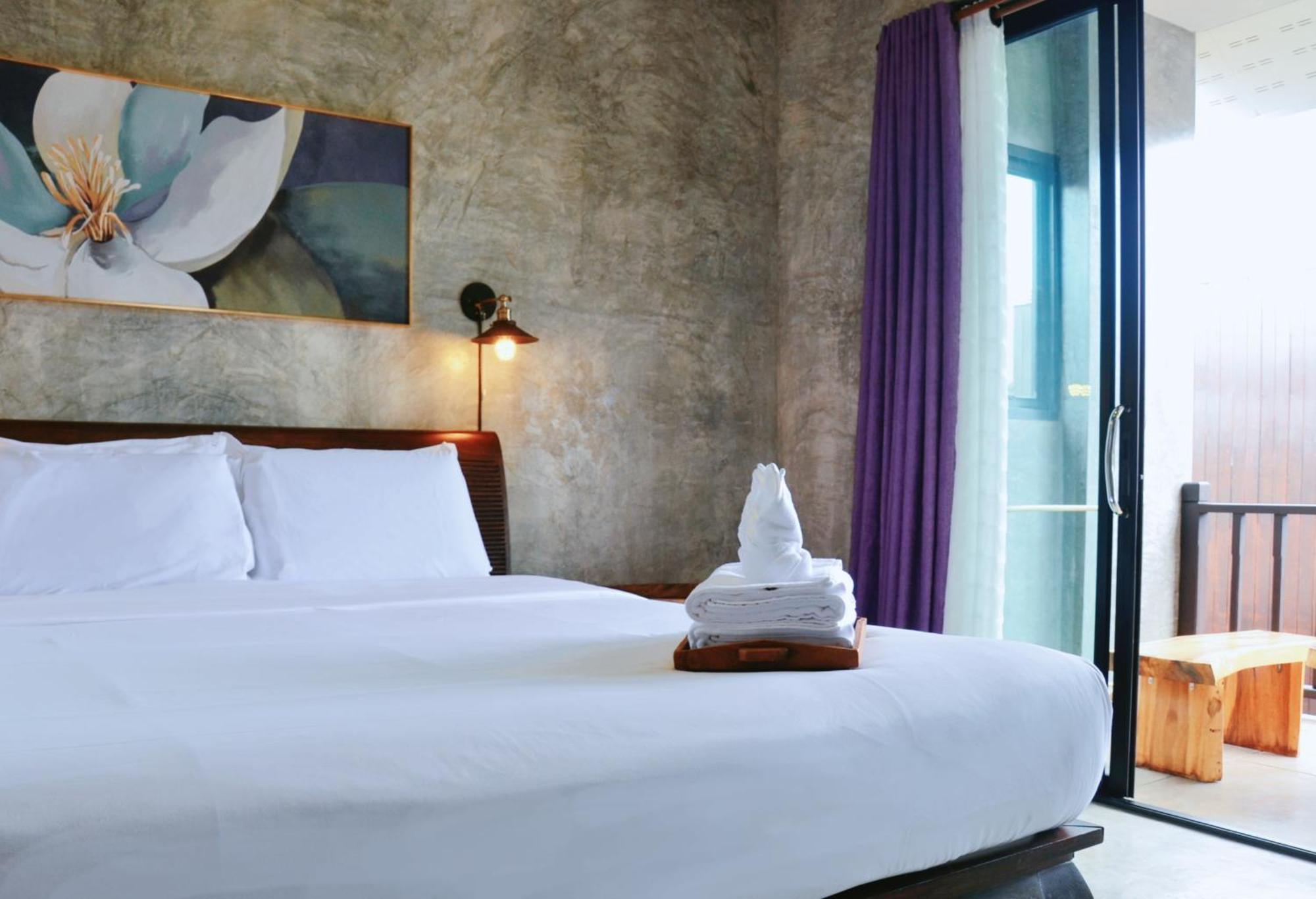 Arun Rawee อรุณ รวี Hotel Chiang Mai Bagian luar foto